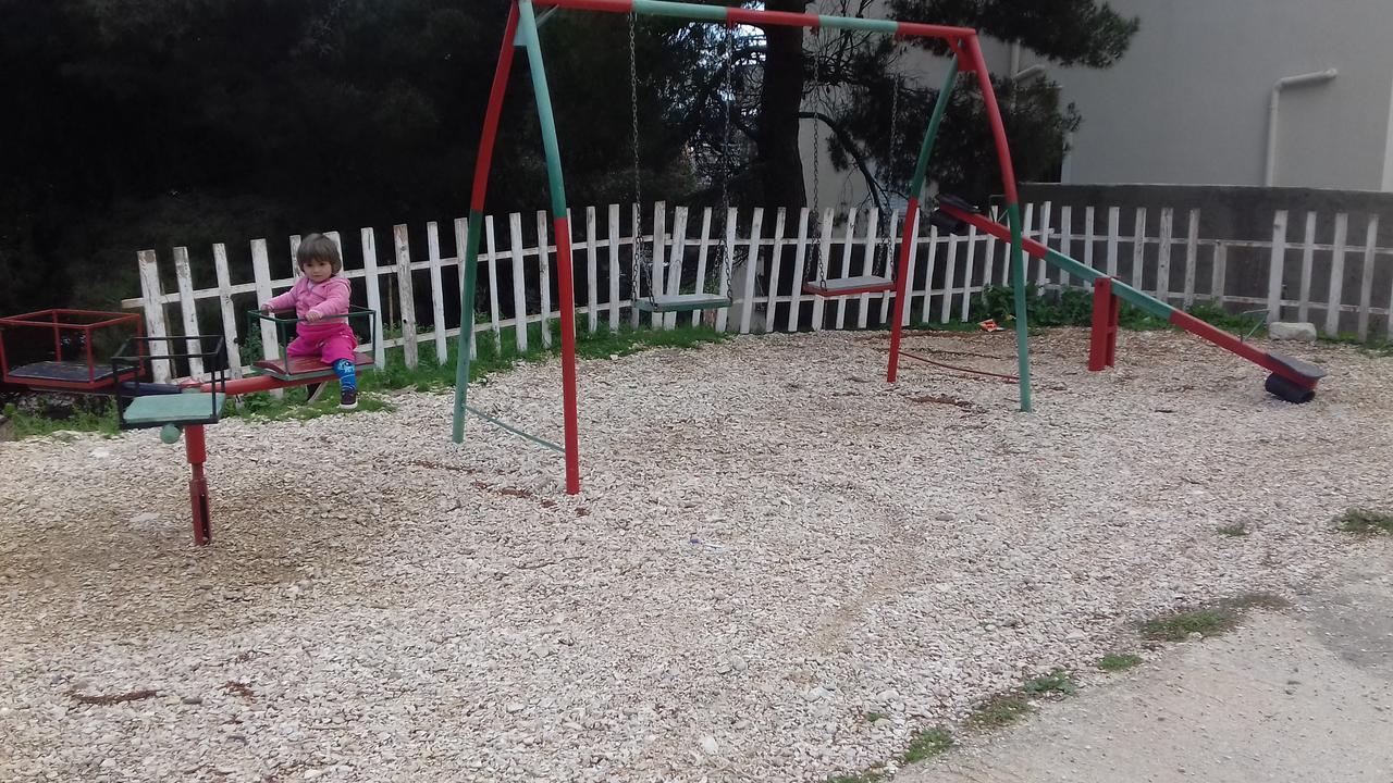 Shehu's House Дом отдыха Саранда